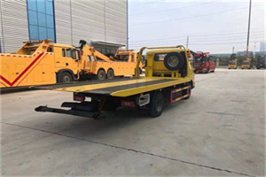 马连洼非事故拖车