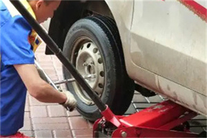 马连洼附近拖车24小时服务热线电话